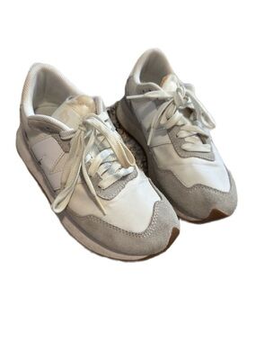 New Balance 237 White and Light Gray Women's Retro Runner Sneakers